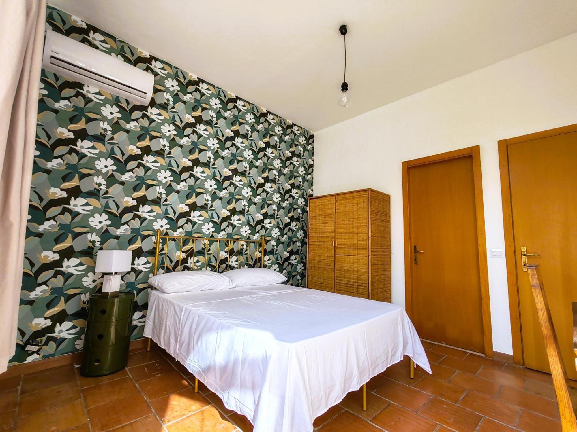 Ostia Home Exterior photo